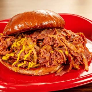 Super Pastrami Sandwich